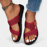 Summer sandals with mesh